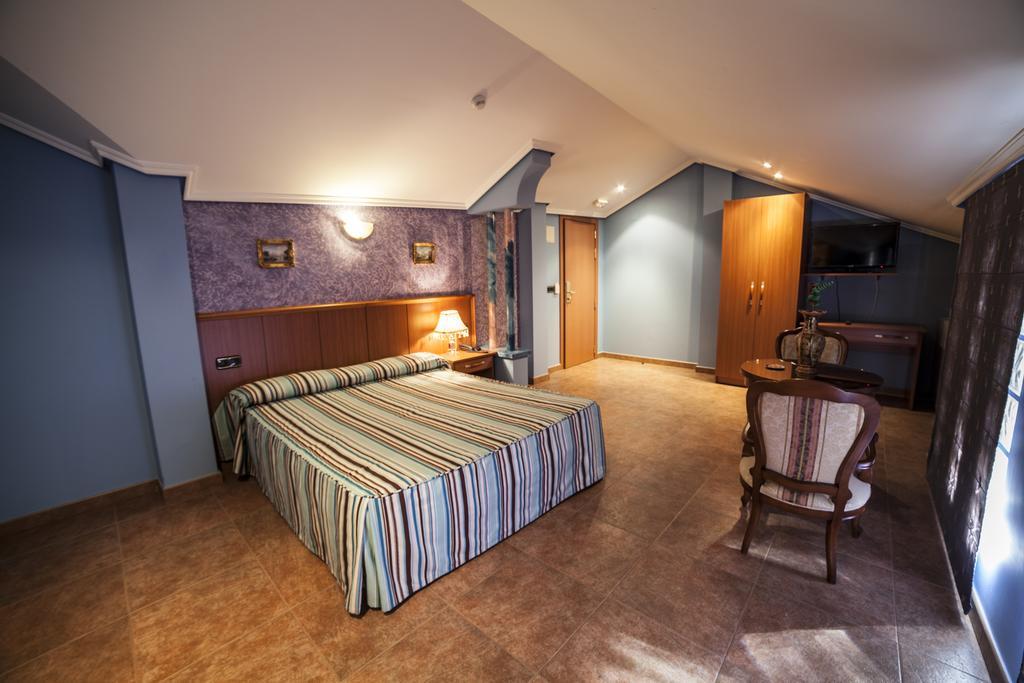 Hotel Real De Castilla Tordesillas Pokój zdjęcie