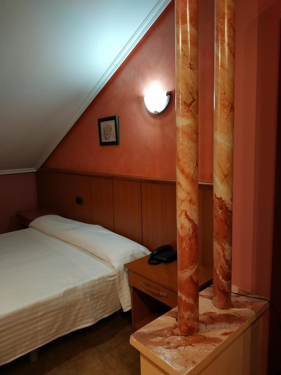 Hotel Real De Castilla Tordesillas Zewnętrze zdjęcie